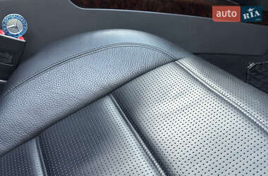 Седан Mercedes-Benz S-Class 2012 в 