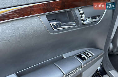 Седан Mercedes-Benz S-Class 2012 в 