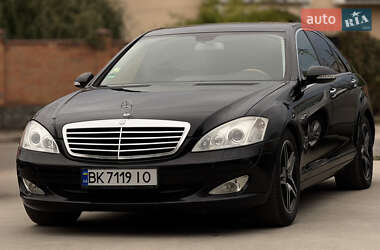 Седан Mercedes-Benz S-Class 2008 в 