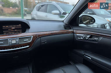 Седан Mercedes-Benz S-Class 2008 в 