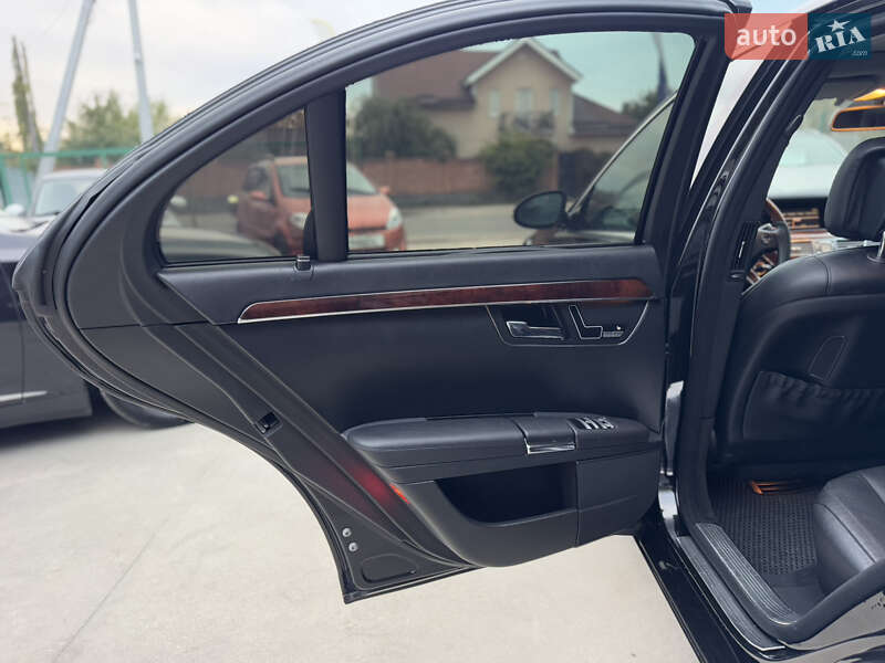 Седан Mercedes-Benz S-Class 2008 в Бердичеве