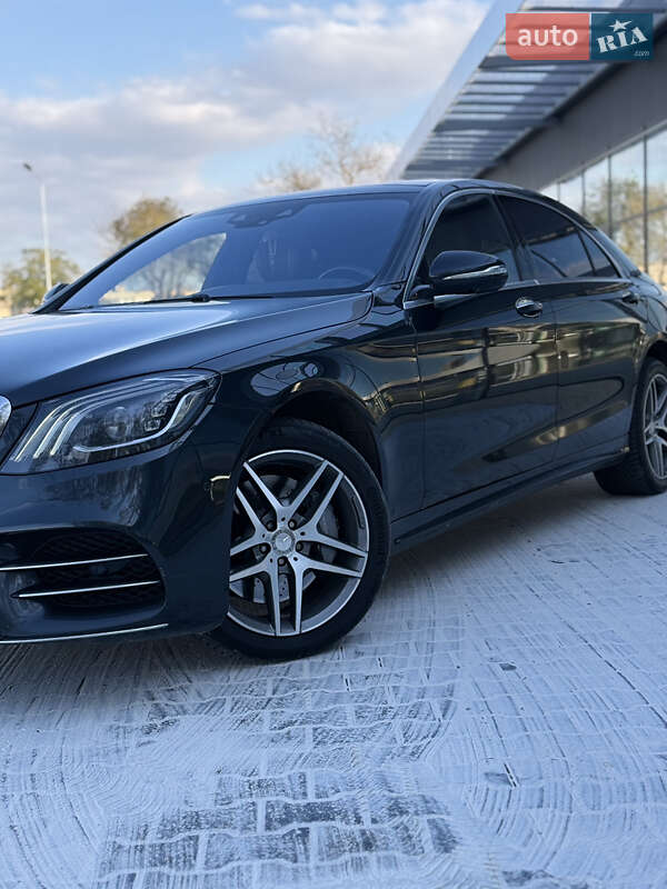 Седан Mercedes-Benz S-Class 2018 в Чернівцях