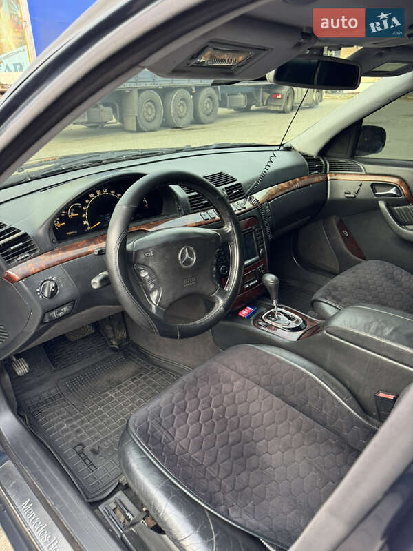 Седан Mercedes-Benz S-Class 1999 в Шполі