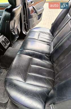 Седан Mercedes-Benz S-Class 1995 в  фото 25 Седан Mercedes-Benz S-Class 1995 в