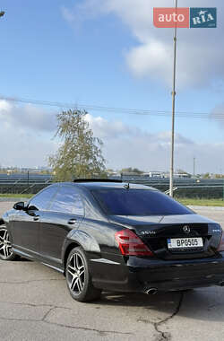 Седан Mercedes-Benz S-Class 2007 в 