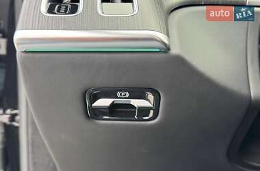 Седан Mercedes-Benz S-Class 2020 в  фото 52 Седан Mercedes-Benz S-Class 2020 в