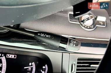 Седан Mercedes-Benz S-Class 2010 в 