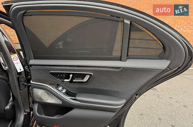 Седан Mercedes-Benz S-Class 2021 в  фото 63 Седан Mercedes-Benz S-Class 2021 в