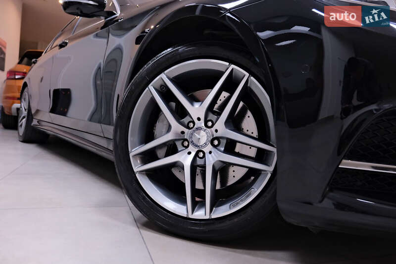 Седан Mercedes-Benz S-Class 2015 в Львове