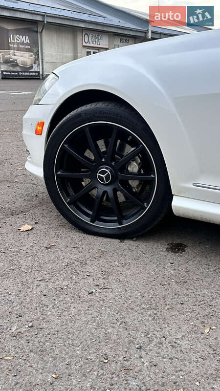 Седан Mercedes-Benz S-Class 2010 в Львове фото 13 Седан Mercedes-Benz S-Class 2010 в Львове