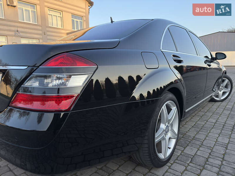Седан Mercedes-Benz S-Class 2006 в Черновцах