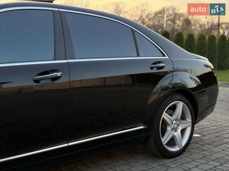 Седан Mercedes-Benz S-Class 2006 в Черновцах