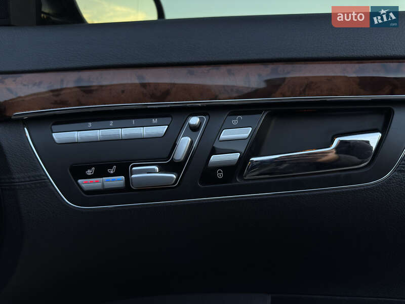 Седан Mercedes-Benz S-Class 2006 в Черновцах