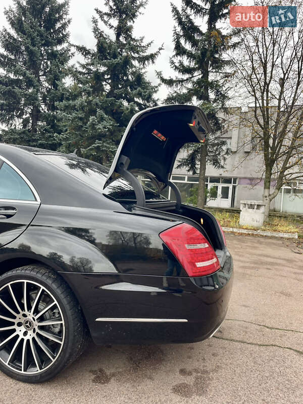 Седан Mercedes-Benz S-Class 2011 в Києві