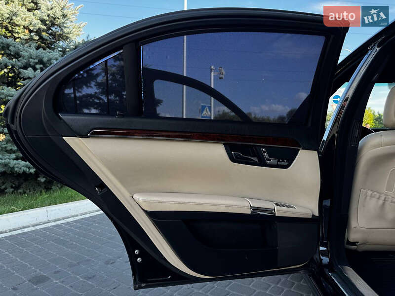 Седан Mercedes-Benz S-Class 2007 в Каменском