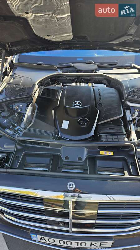 Седан Mercedes-Benz S-Class 2021 в Мукачево