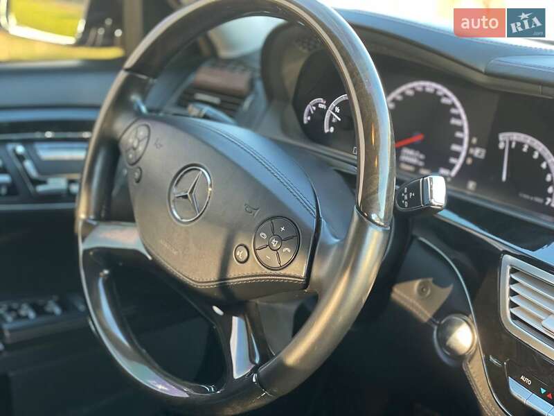 Седан Mercedes-Benz S-Class 2010 в Киеве