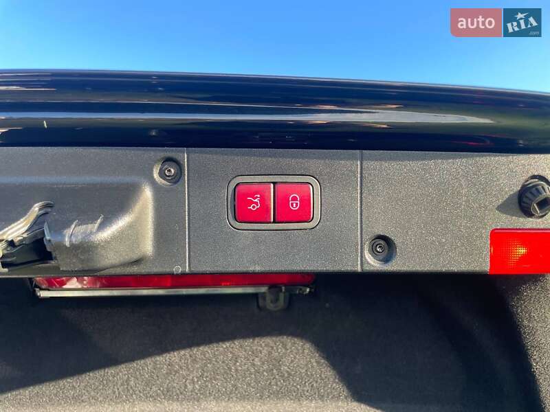 Седан Mercedes-Benz S-Class 2010 в Киеве