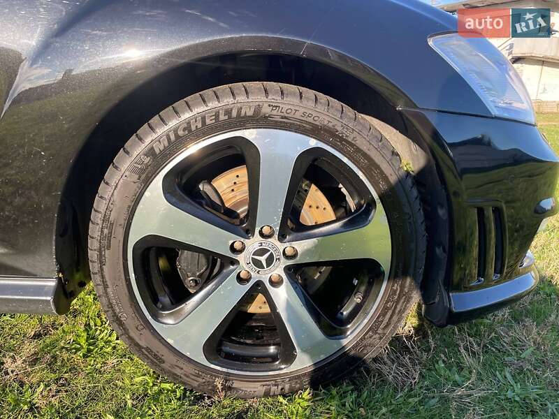 Седан Mercedes-Benz S-Class 2010 в Киеве