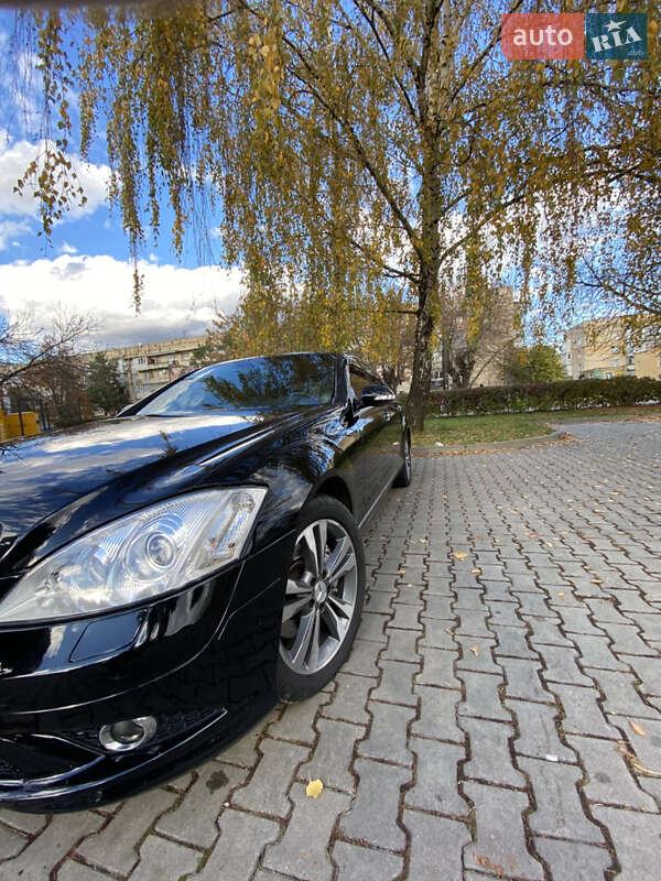 Седан Mercedes-Benz S-Class 2008 в Черновцах