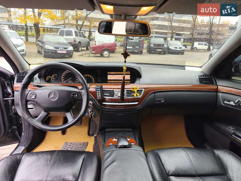Седан Mercedes-Benz S-Class 2008 в Днепре