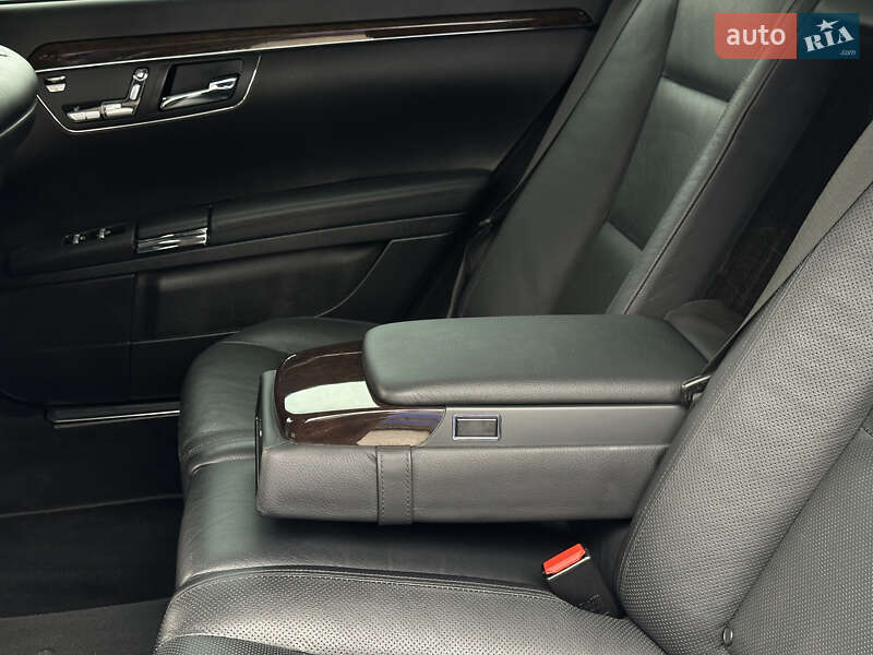 Седан Mercedes-Benz S-Class 2012 в Стрые