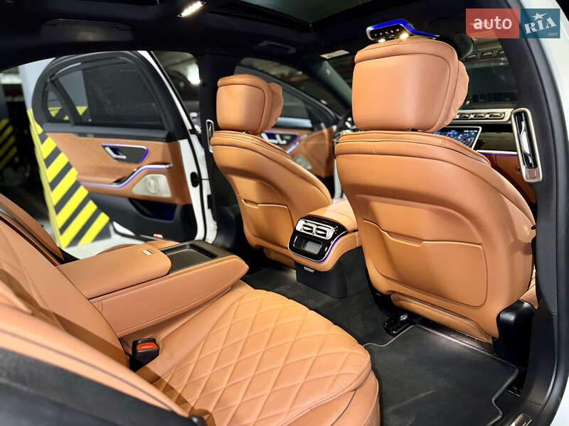Седан Mercedes-Benz S-Class 2021 в Киеве