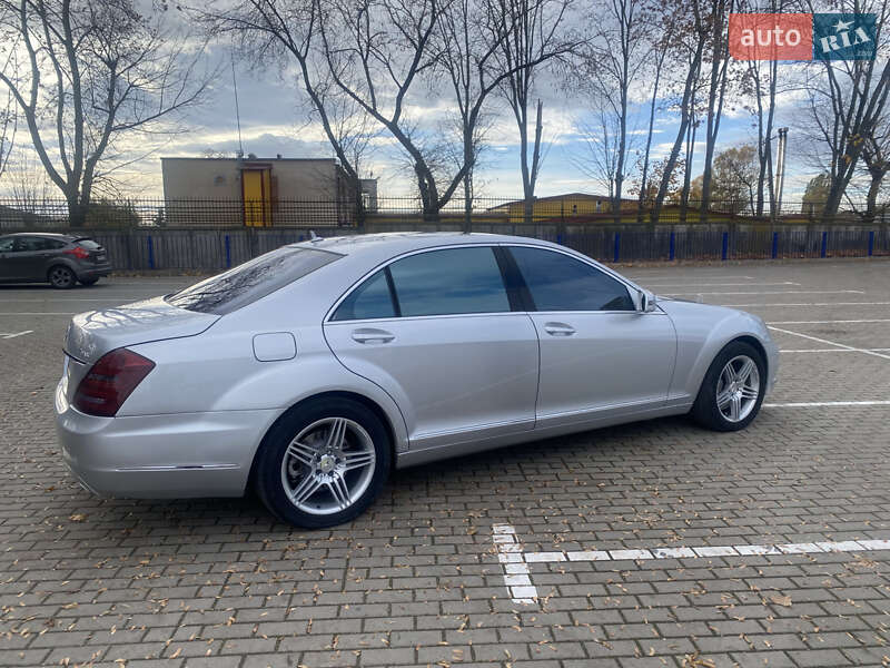 Седан Mercedes-Benz S-Class 2010 в Тернополі