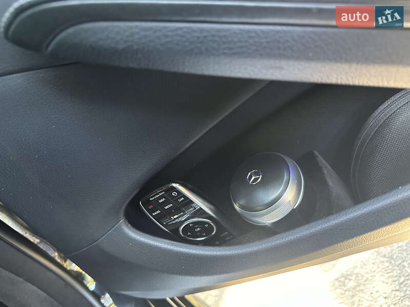 Седан Mercedes-Benz S-Class 2016 в Києві фото 34 Седан Mercedes-Benz S-Class 2016 в Києві