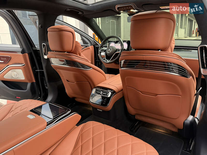 Седан Mercedes-Benz S-Class 2024 в Киеве