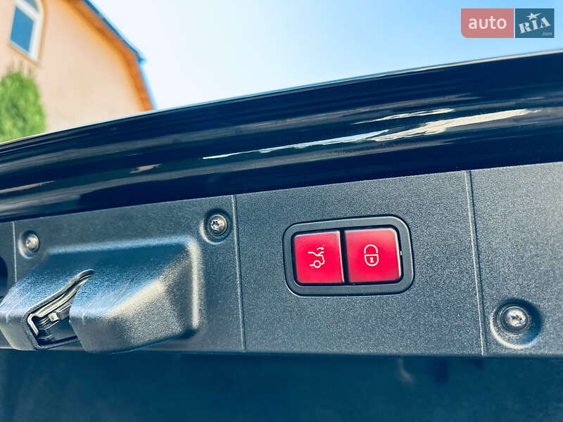 Седан Mercedes-Benz S-Class 2008 в Тячеве