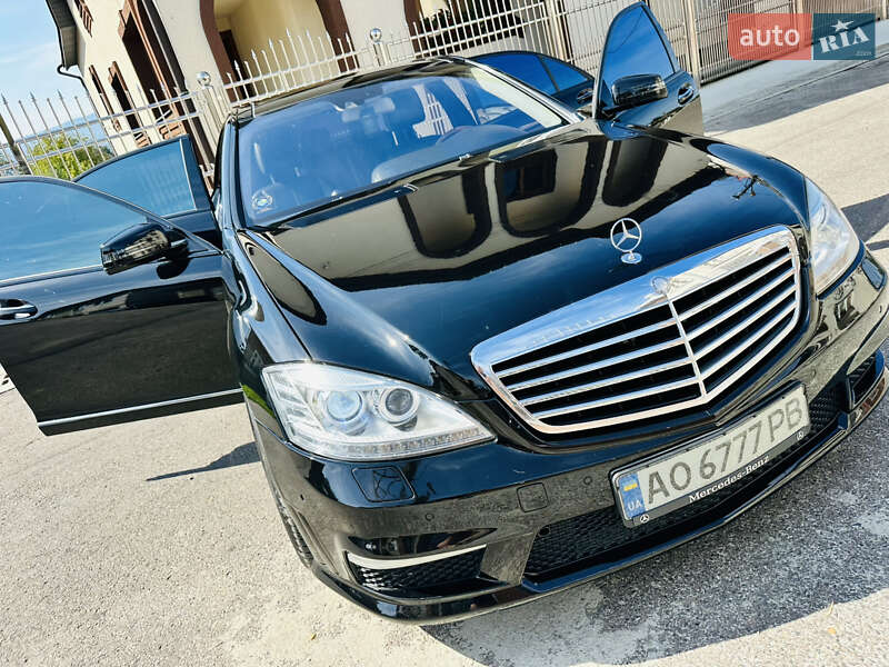 Седан Mercedes-Benz S-Class 2008 в Тячеве