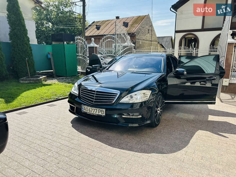 Седан Mercedes-Benz S-Class 2008 в Тячеве