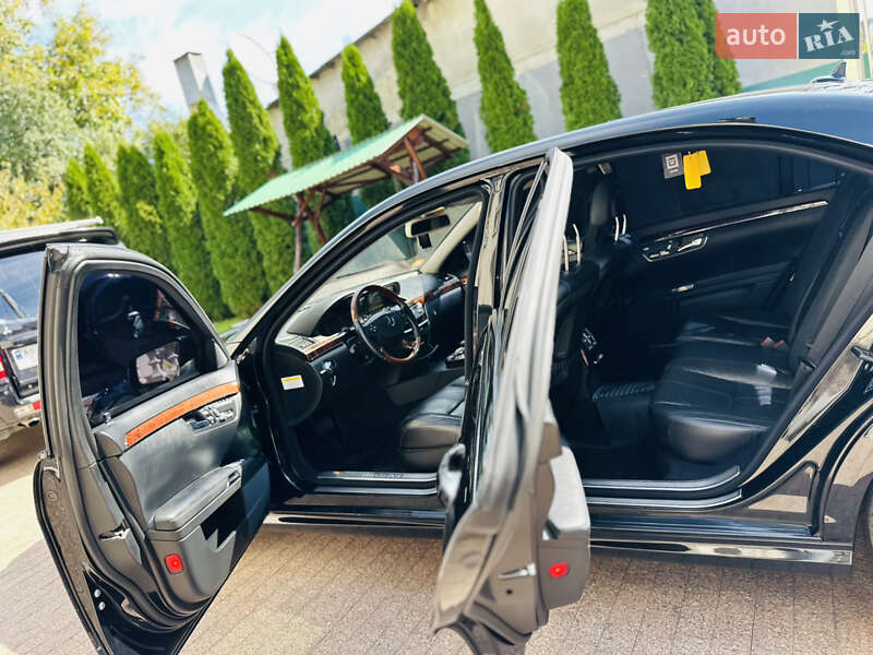 Седан Mercedes-Benz S-Class 2008 в Тячеве