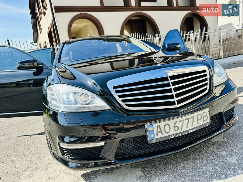 Седан Mercedes-Benz S-Class 2008 в Тячеве
