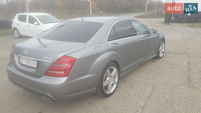 Седан Mercedes-Benz S-Class 2010 в Черновцах