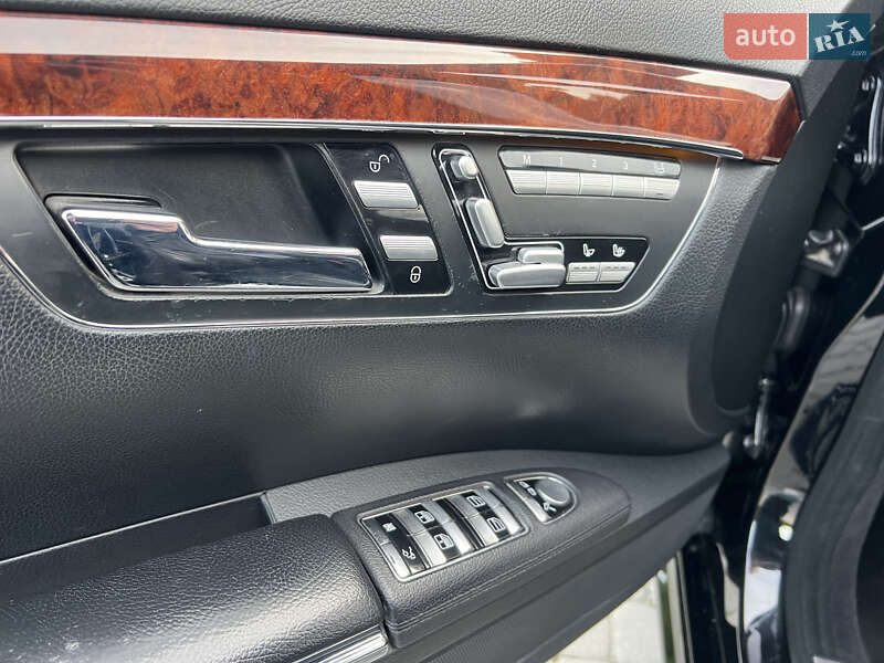 Седан Mercedes-Benz S-Class 2008 в Дунаевцах