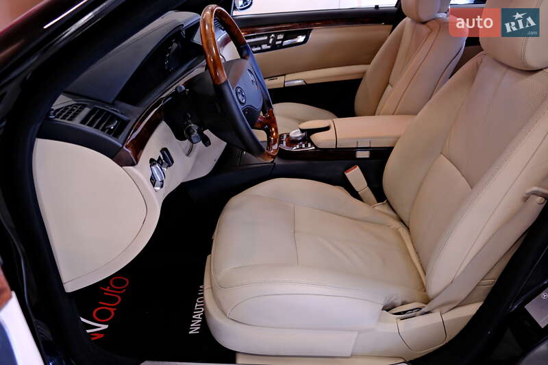 Седан Mercedes-Benz S-Class 2007 в Одесі