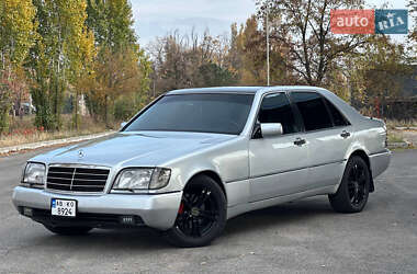 Седан Mercedes-Benz S-Class 1993 в Дніпрі