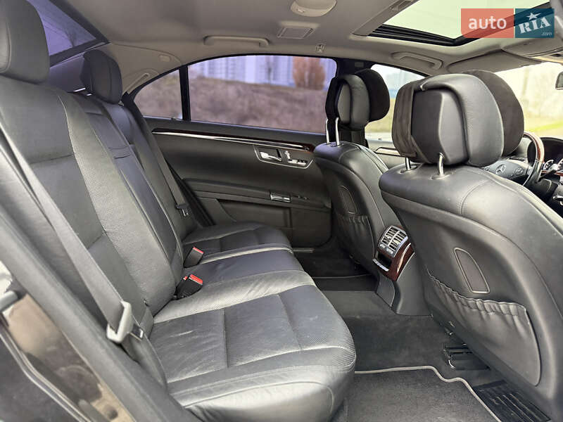 Седан Mercedes-Benz S-Class 2011 в Києві