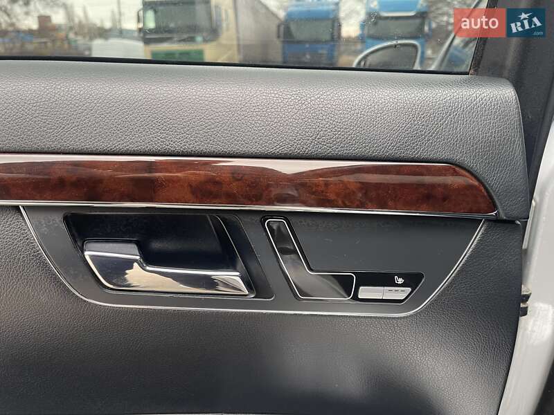 Седан Mercedes-Benz S-Class 2007 в Рівному