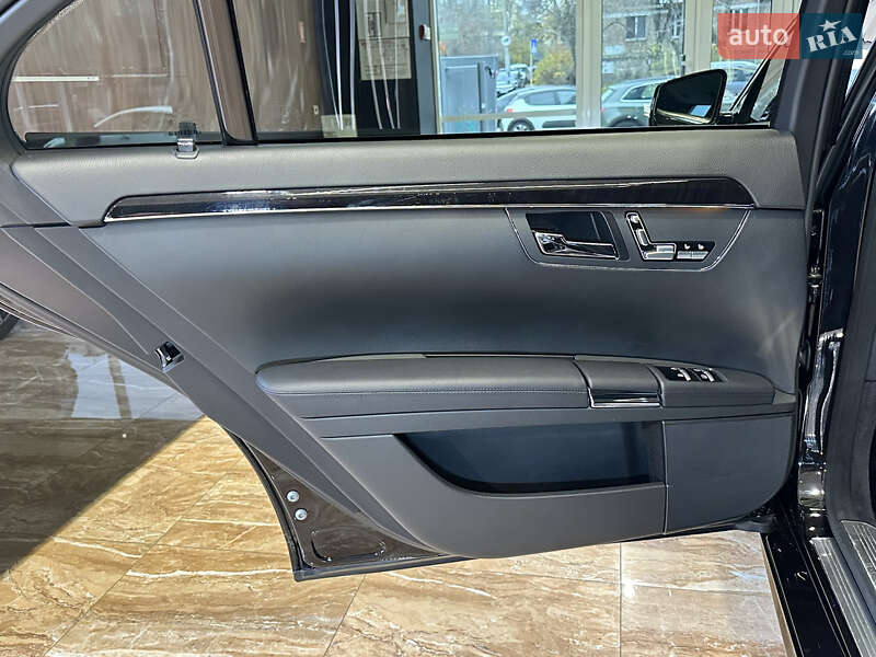 Седан Mercedes-Benz S-Class 2011 в Киеве фото 41 Седан Mercedes-Benz S-Class 2011 в Киеве