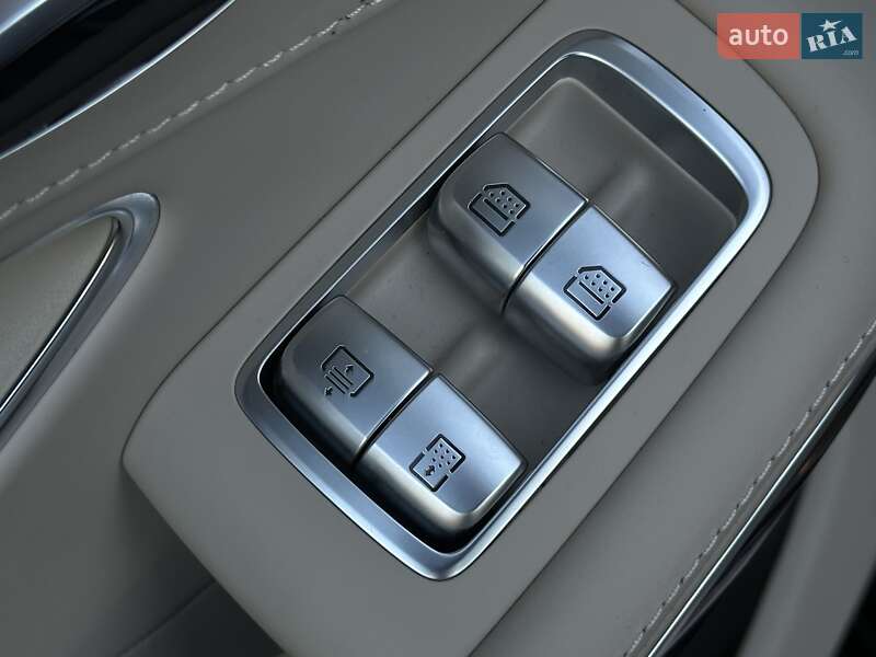 Седан Mercedes-Benz S-Class 2017 в Мукачевому