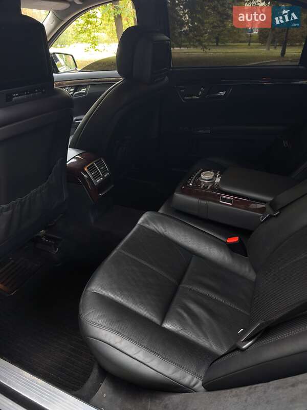 Седан Mercedes-Benz S-Class 2007 в Киеве фото 22 Седан Mercedes-Benz S-Class 2007 в Киеве