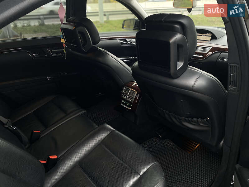 Седан Mercedes-Benz S-Class 2010 в Киеве