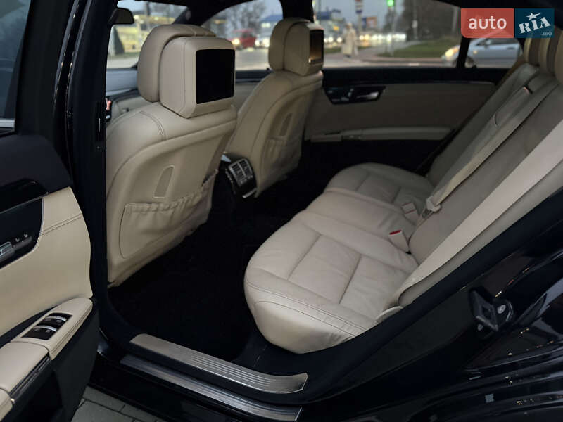 Седан Mercedes-Benz S-Class 2012 в Хмельницькому