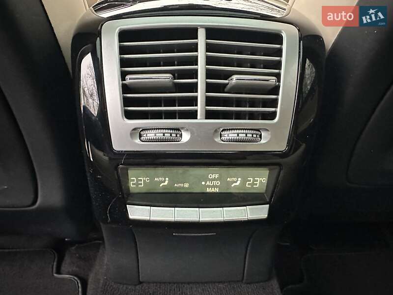 Седан Mercedes-Benz S-Class 2010 в Києві