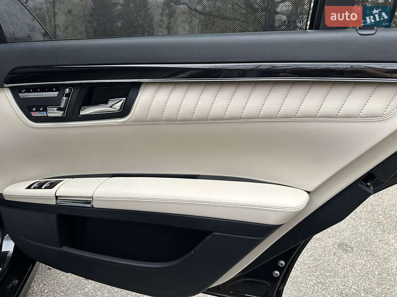 Седан Mercedes-Benz S-Class 2010 в Києві