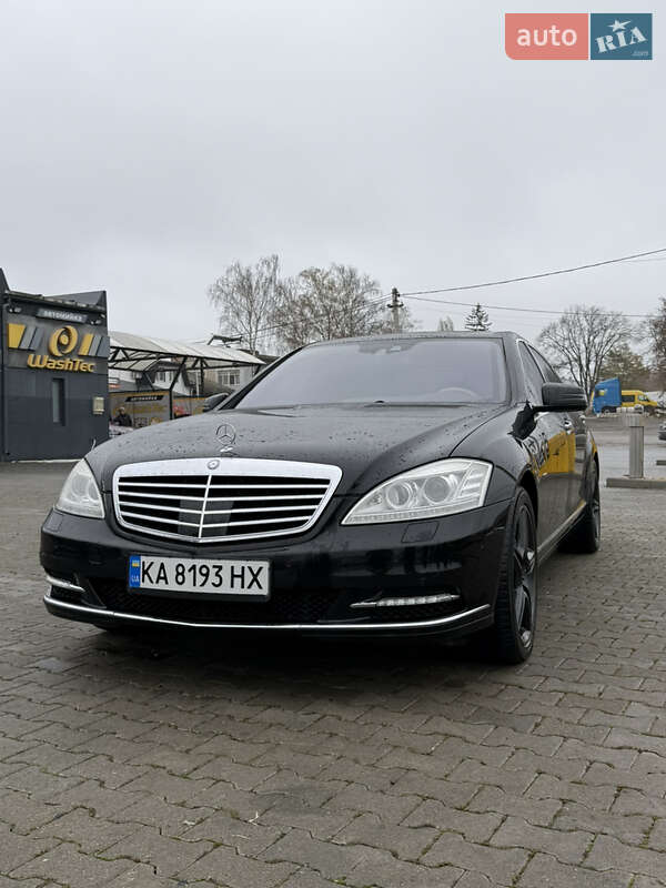 Седан Mercedes-Benz S-Class 2010 в Чернівцях фото 5 Седан Mercedes-Benz S-Class 2010 в Чернівцях