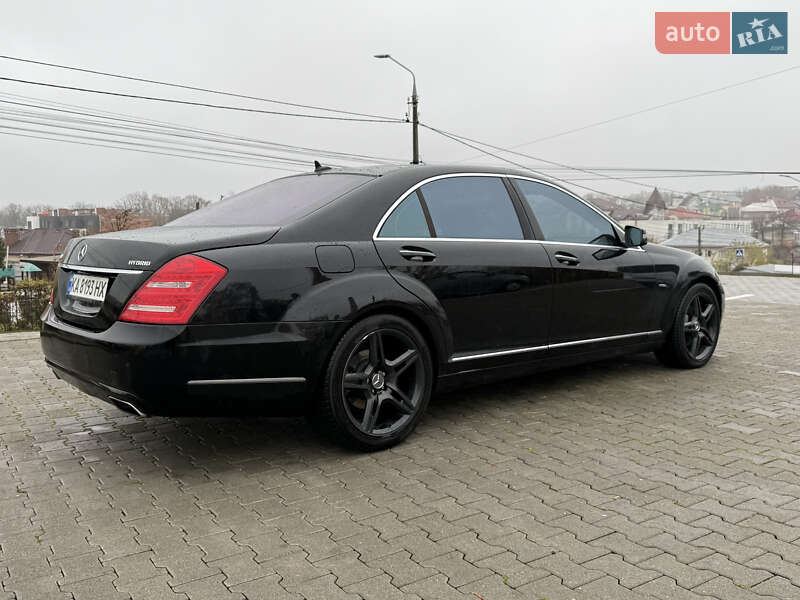 Седан Mercedes-Benz S-Class 2010 в Чернівцях фото 10 Седан Mercedes-Benz S-Class 2010 в Чернівцях